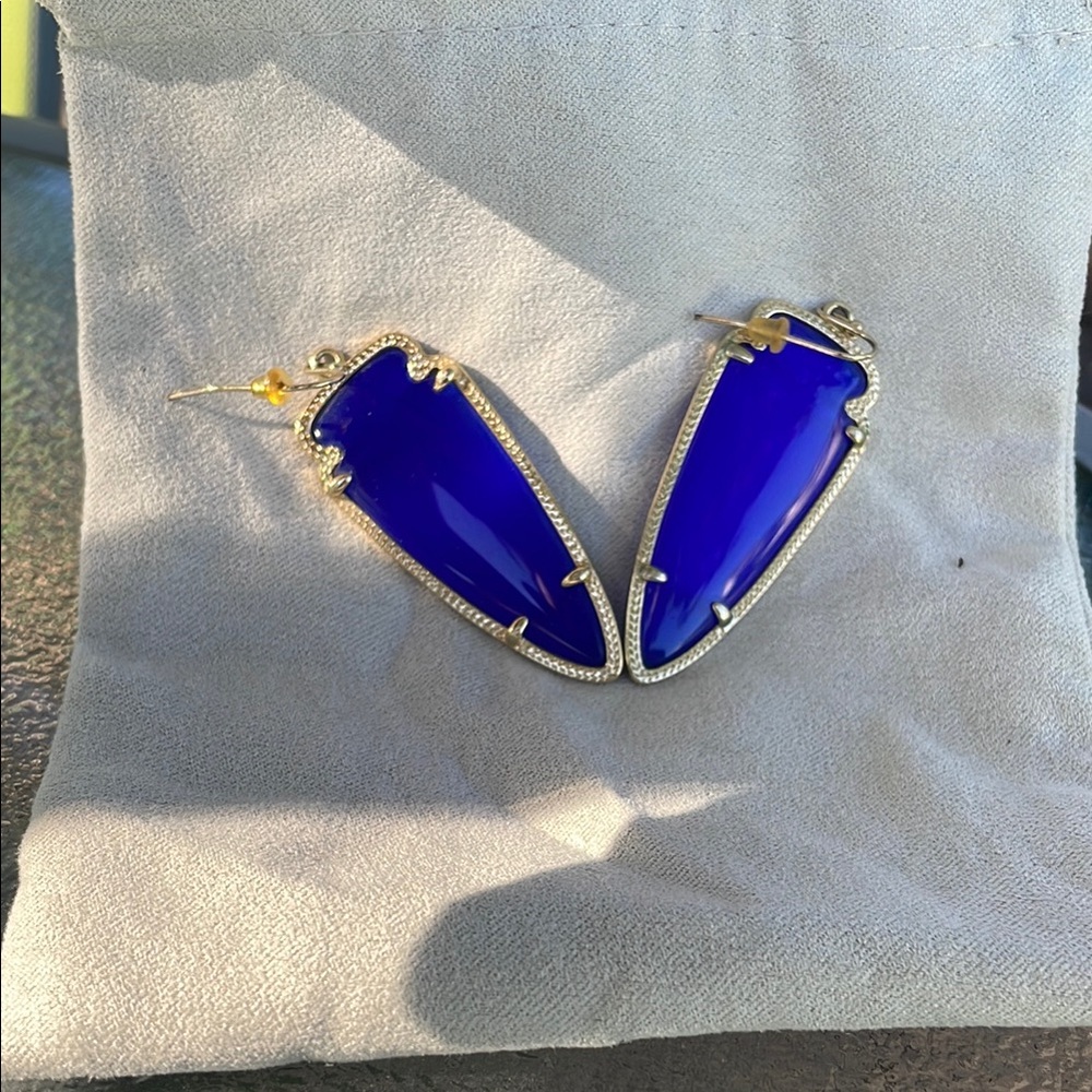 Kendra Scott Cobalt and Gold Skylar Earrings